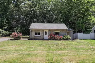 36 Donovan Rd, Naugatuck, CT 06770 - Photo 1