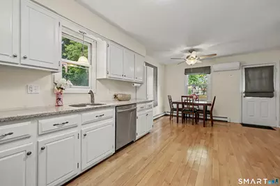 106 Brittin Avenue, Bridgeport, CT 06605 - Photo 3