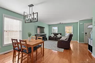 6 Elizabeth Ln, Vernon, CT 06066 - Photo 5