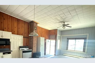 53 College Street, Enfield, CT 06082 - Photo 9