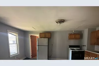 53 College Street, Enfield, CT 06082 - Photo 11