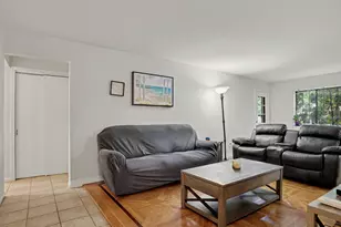 31 Teresa Pl, Bridgeport, CT 06606 - Photo 9