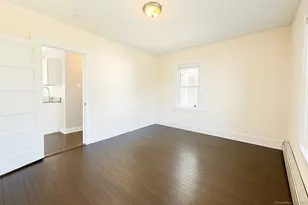24 Miller St, New Britain, CT 06053 - Photo 5