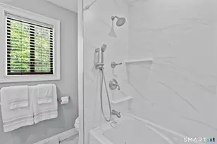 44 Buckskin Ln, Stratford, CT 06614 - Photo 19