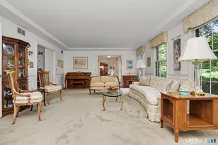 11 Tanglewood Dr, Danbury, CT 06811 - Photo 9
