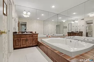 11 Tanglewood Dr, Danbury, CT 06811 - Photo 31