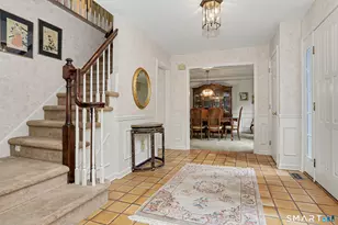 11 Tanglewood Dr, Danbury, CT 06811 - Photo 5