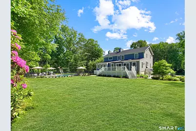 17 Danforth Drive, New Canaan, CT 06840 - Photo 3