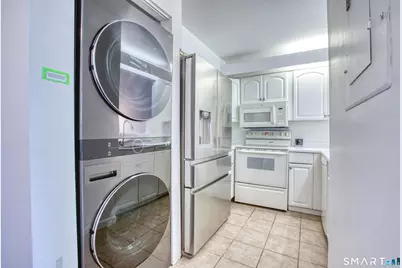 1465 East Putnam Avenue #327, Greenwich, CT 06870 - Photo 9