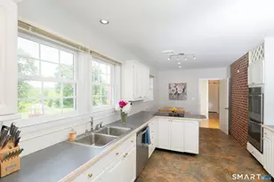 12 Valley View Rd, Newtown, CT 06470 - Photo 15