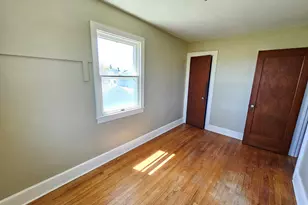 17 Johnston St, New Haven, CT 06512 - Photo 17
