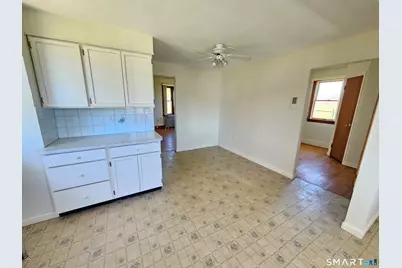 17 Johnston Street, New Haven, CT 06512 - Photo 11