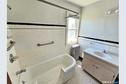17 Johnston Street, New Haven, CT 06512 - Photo 21