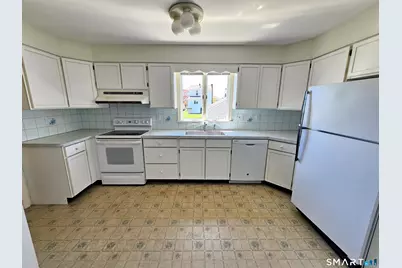 17 Johnston Street, New Haven, CT 06512 - Photo 9
