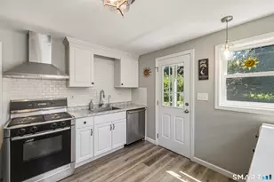 142 Clay St, Thomaston, CT 06787 - Photo 5