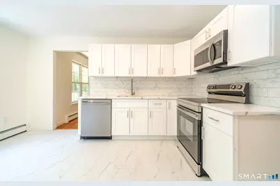 1425 James Farm Road, Stratford, CT 06614 - Photo 5