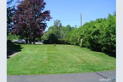 815 East Main Street, Branford, CT 06405 - Photo 37
