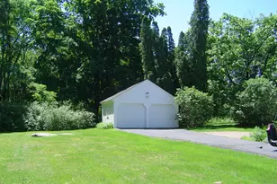 815 E Main St, Branford, CT 06405 - Photo 39