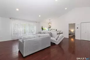 76 Beach Rd, Wolcott, CT 06716 - Photo 7