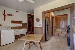 81 Chestnut St, Windham, CT 06226 - Photo 15
