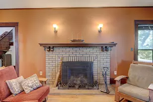 81 Chestnut St, Windham, CT 06226 - Photo 9