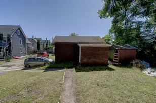 81 Chestnut St, Windham, CT 06226 - Photo 3
