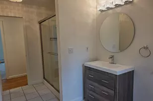 5 Oaktree Ct, Bethel, CT 06801 - Photo 13