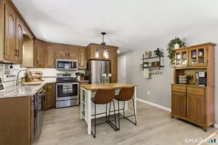 99 Westlook Rd, Wethersfield, CT 06109 - Photo 7