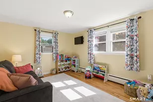 99 Westlook Rd, Wethersfield, CT 06109 - Photo 27