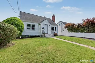 210 Stratfield Pl, Bridgeport, CT 06606 - Photo 3