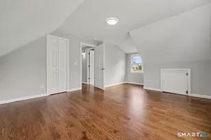 210 Stratfield Pl, Bridgeport, CT 06606 - Photo 21
