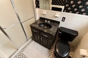 200 Old Coach Ln, Stratford, CT 06614 - Photo 25