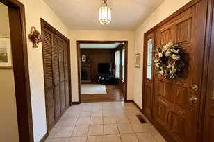 200 Old Coach Ln, Stratford, CT 06614 - Photo 7