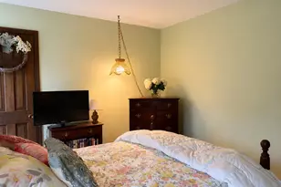 200 Old Coach Ln, Stratford, CT 06614 - Photo 15