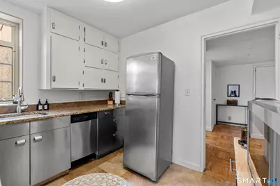869 Farmington Avenue #205, West Hartford, CT 06119 - Photo 23