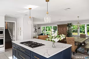121 Thornwood Rd, Stamford, CT 06903 - Photo 7