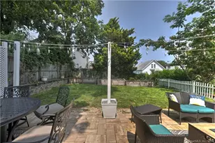 93 Fairview Ave, West Haven, CT 06516 - Photo 9