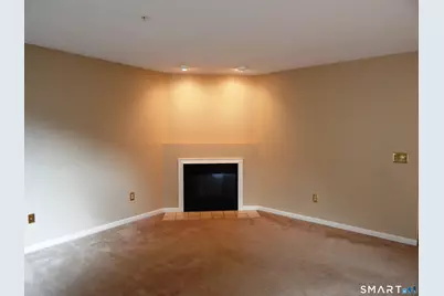 629 Danbury Road #40, Ridgefield, CT 06877 - Photo 7