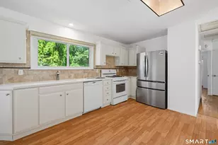 146 Lone Oak Dr, New Milford, CT 06776 - Photo 11