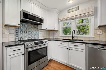 240 Third Avenue, Milford, CT 06460 - Photo 9