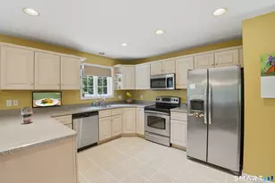 26 S Plains Rd, Southington, CT 06489 - Photo 11