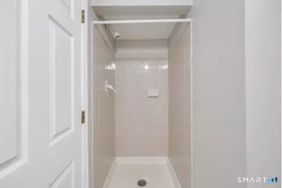 32 Kaynor Drive, Waterbury, CT 06708 - Photo 17