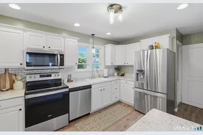 11 Gertrude Lane, West Haven, CT 06516 - Photo 7