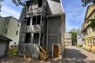 142 Adams St, Hartford, CT 06112 - Photo 13