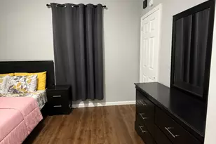 142 Adams St, Hartford, CT 06112 - Photo 9