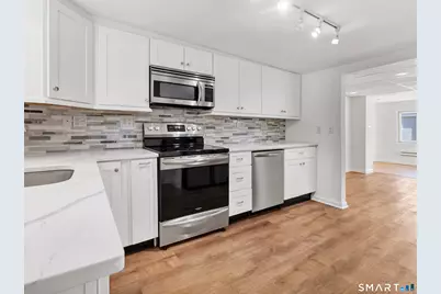 41 Frisbie Street, Stamford, CT 06906 - Photo 5