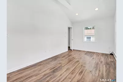 41 Frisbie Street, Stamford, CT 06906 - Photo 17