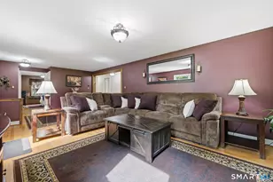 2157 Chamberlain Hwy, Berlin, CT 06037 - Photo 9