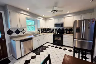 25 Sylvia Ln, Windsor, CT 06095 - Photo 3