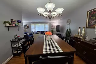 25 Sylvia Ln, Windsor, CT 06095 - Photo 9